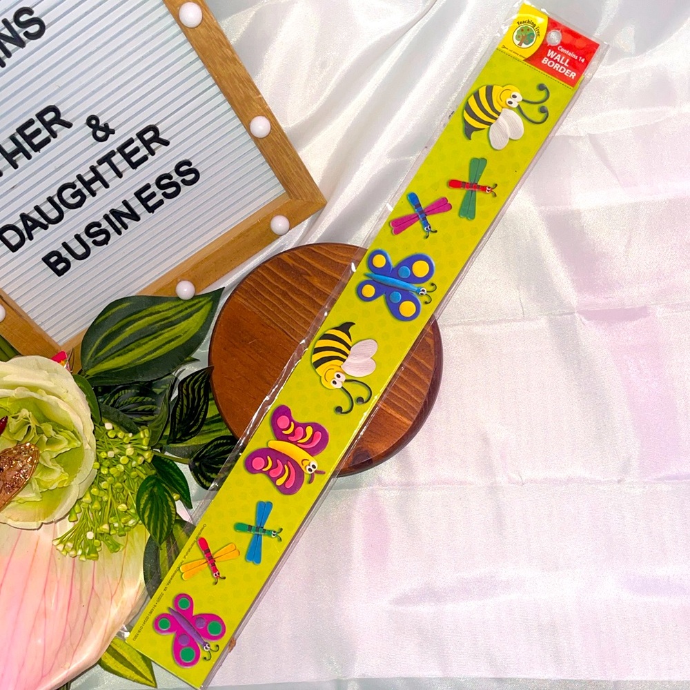🌼 Teacher’s Favorite! Bright & Fun Wall Border – Bugs, Bees, Butterflies – 14 Pk